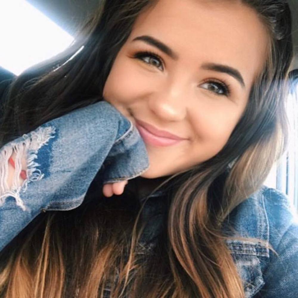 Meet your Posher, Katelynn